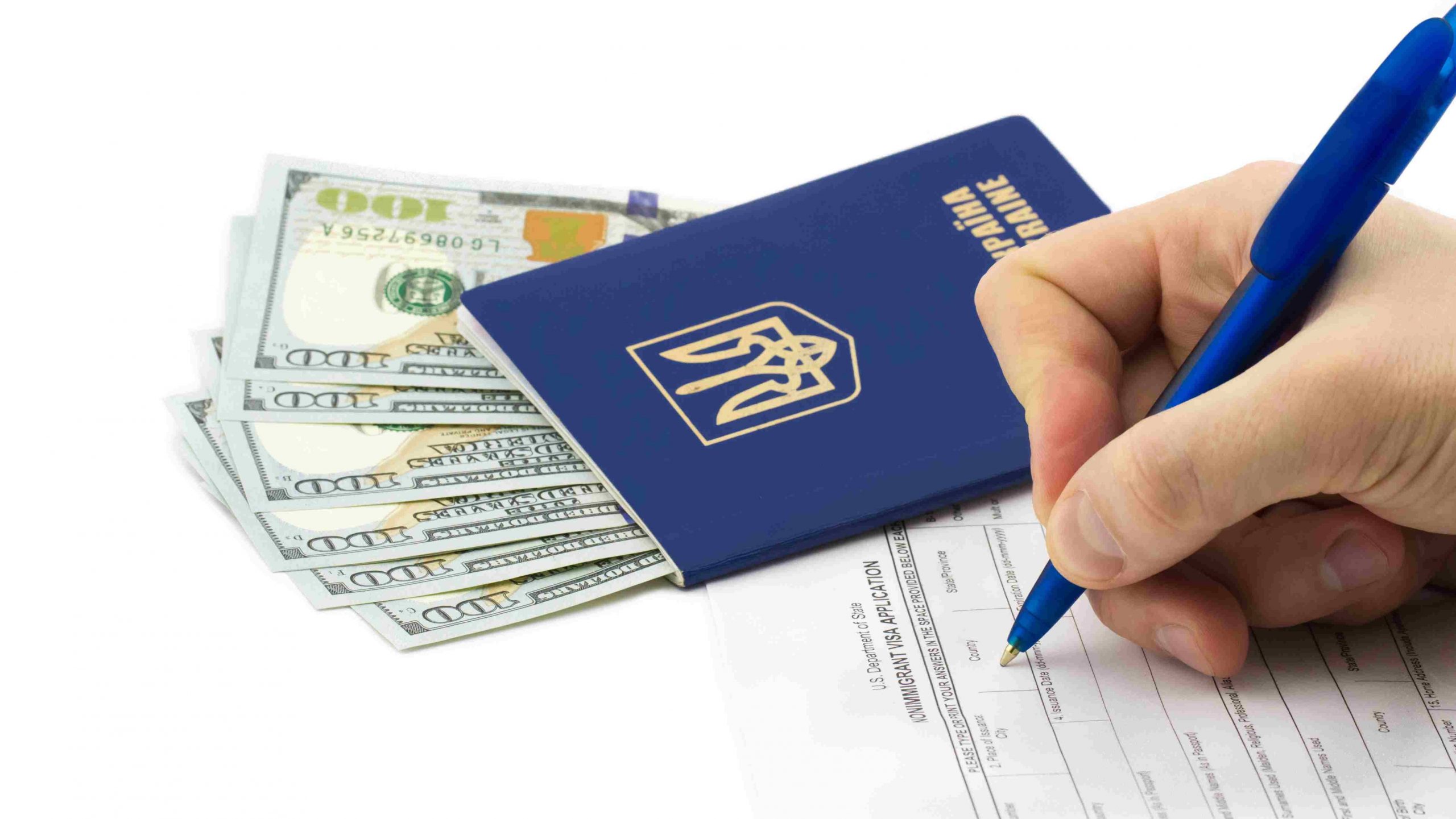 Traveling Abroad? Don't Miss These 10 Forex Buying Tips for Smart Travelers.